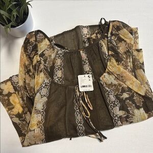 New Free People Elena Floral Print Top in Cocoa Combo